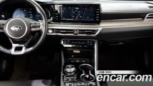 Kia K5 2.0 2020 года из Южной Кореи