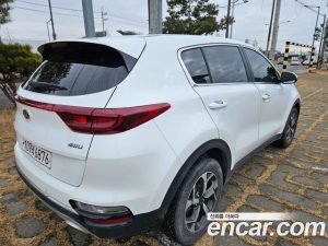 Kia Sportage Дизель 2.0 4WD 2022 года из Южной Кореи