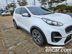 Kia Sportage Дизель 2.0 4WD 2022 года из Южной Кореи