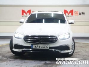 Mercedes-Benz E-Class E250 Exclusive 2021 года из Южной Кореи