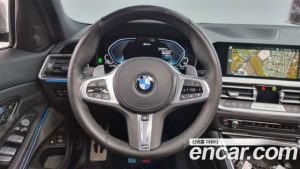BMW 3-Series 330e M Sport 2021 года из Южной Кореи