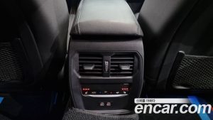 BMW 3-Series 330e M Sport 2021 года из Южной Кореи