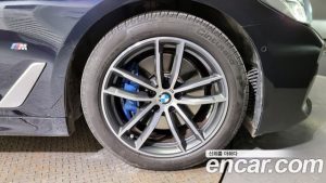 BMW 5-Series 520i M Sport 2021 года из Южной Кореи