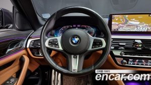 BMW 5-Series 520i M Sport 2021 года из Южной Кореи