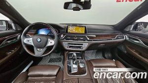 BMW 7-Series 750Li xDrive Design Pure Excellence Prestige 2020 года из Южной Кореи
