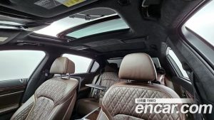 BMW 7-Series 750Li xDrive Design Pure Excellence Prestige 2020 года из Южной Кореи