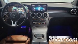 Mercedes-Benz GLC-Class GLC300 4MATIC Coupe 2023 года из Южной Кореи