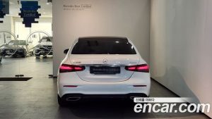 Mercedes-Benz E-Class E350 4MATIC AMG Line 2023 года из Южной Кореи