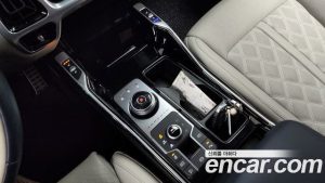 Kia Sorento HEV 1.6 4WD 2022 года из Южной Кореи