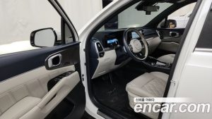 Kia Sorento HEV 1.6 4WD 2022 года из Южной Кореи