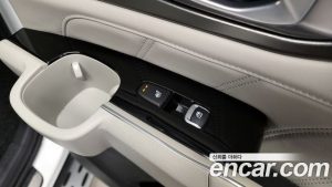 Kia Sorento HEV 1.6 4WD 2022 года из Южной Кореи