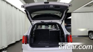 Kia Sorento HEV 1.6 4WD 2022 года из Южной Кореи