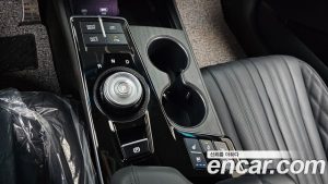 Kia K8 2.5 Бензин 2WD 2023 года из Южной Кореи