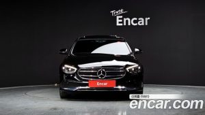 Mercedes-Benz E-Class E350 4MATIC Avantgarde 2021 года из Южной Кореи