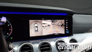 Mercedes-Benz E-Class E350 4MATIC Avantgarde 2021 года из Южной Кореи
