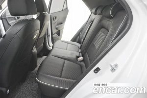 Hyundai Venue 1.6 Flux 2020 года из Южной Кореи