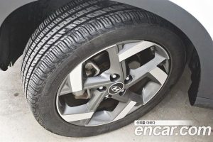 Hyundai Venue 1.6 Flux 2020 года из Южной Кореи