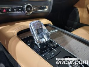 Volvo V90 B5 ULTIMATE AWD 2023 года из Южной Кореи