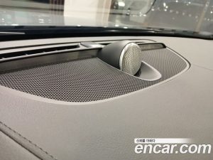 Volvo V90 B5 ULTIMATE AWD 2023 года из Южной Кореи