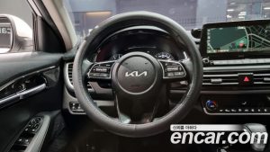 Kia Seltos Бензин 1.6 Turbo 2WD 2022 года из Южной Кореи