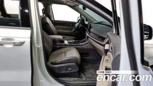 Kia Carnival HEV 9-Seater Noblesse 2024 года из Южной Кореи