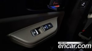Kia Carnival HEV 9-Seater Noblesse 2024 года из Южной Кореи