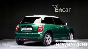 Mini Cooper DEFAULT 2020 года из Южной Кореи
