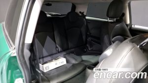 Mini Cooper DEFAULT 2020 года из Южной Кореи