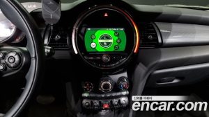 Mini Cooper DEFAULT 2020 года из Южной Кореи