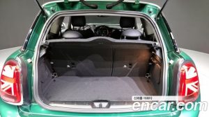 Mini Cooper DEFAULT 2020 года из Южной Кореи