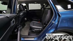 Kia Sorento Дизель 2.2 2WD 2021 года из Южной Кореи