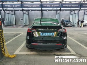 Tesla Model Y LONG RANGE 2021 года из Южной Кореи