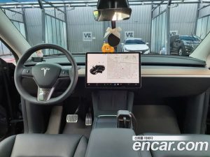 Tesla Model Y LONG RANGE 2021 года из Южной Кореи