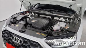 Audi Q5 45 TFSI 4WD Premium 2021 года из Южной Кореи