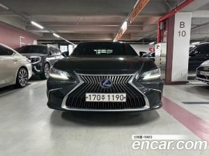 Lexus ES Executive 2021 года из Южной Кореи