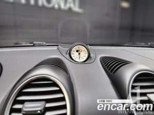 Porsche 718 4.0 GT4 2023 года из Южной Кореи