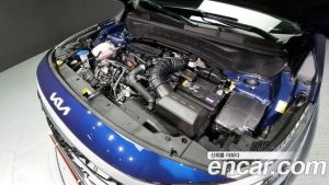 Kia Seltos Бензин 1.6 Turbo 2WD 2023 года из Южной Кореи
