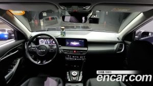 Kia Seltos Бензин 1.6 Turbo 2WD 2023 года из Южной Кореи