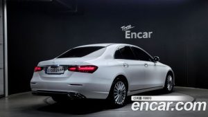Mercedes-Benz E-Class E250 Exclusive 2021 года из Южной Кореи