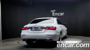 Mercedes-Benz E-Class E250 Exclusive 2021 года из Южной Кореи