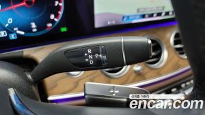 Mercedes-Benz E-Class E250 Exclusive 2021 года из Южной Кореи