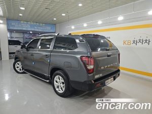 Ssangyong Rexton Дизель 2.2 4WD 2023 года из Южной Кореи