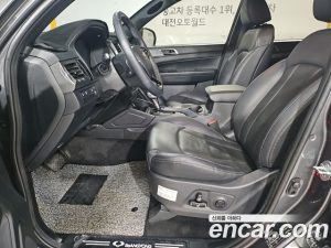 Ssangyong Rexton Дизель 2.2 4WD 2023 года из Южной Кореи