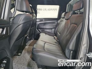 Ssangyong Rexton Дизель 2.2 4WD 2023 года из Южной Кореи