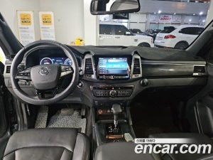 Ssangyong Rexton Дизель 2.2 4WD 2023 года из Южной Кореи