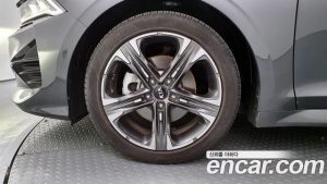 Kia K5 2.0 2020 года из Южной Кореи