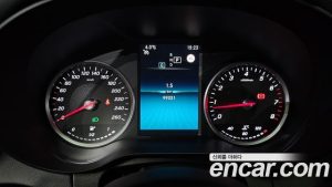 Mercedes-Benz C-Class C200 2020 года из Южной Кореи