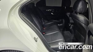 Mercedes-Benz C-Class C200 2020 года из Южной Кореи