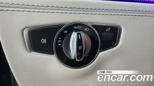 Mercedes-Benz AMG GT 4Door 43 4MATIC+ 2023 года из Южной Кореи