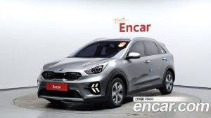 Kia Niro 1.6 HEV 2020 года из Южной Кореи